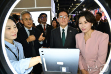 이재명 대통령, K-엑스포 전시장 방문