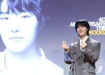 우즈, 이승철 선배님 사랑합니다