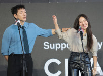 손석구·최희서, 찐친 모드