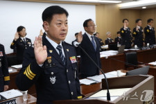 [국감] 선서하는 고범석 서울경찰청장