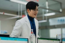 '닥터X' 장승조, 김지원 향한 플러팅 포착? 숨겨진 속내는 [N컷]