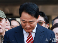 '항소심 무죄' 울먹이는 오세훈 시장