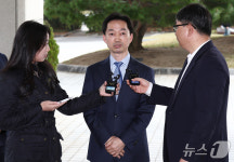 공소청 찾은 김지용 중수청장