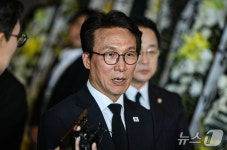 고 최불암 빈소 조문 마친 김민석 당대표