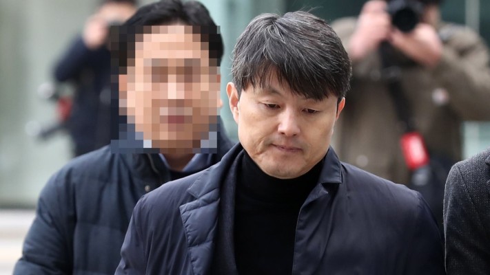 '뇌물수수' 유재수 1심서 징역형 집행유예 | 포토뉴스
