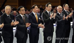 주식 가치 하락에…총수 44명, 주식재산 6.6조원 증발