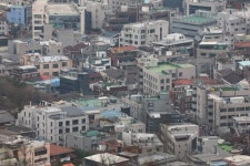 전국 월세 비중 처음 60% 넘었다…지방 빌라는 83%가 월세