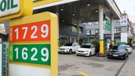 정부, 유류세 인하 연장 여부 다음주 결정…고환율 부담