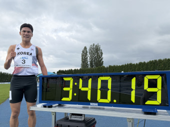 1500m 한국 신기록 달성한 이재웅, 3분36초01로 역대 기록 2.59초 단축하여 또다시 주목 받아