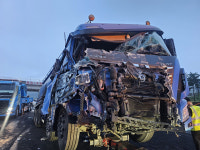 남해고속도로 순천방향 다중추돌…귀성길 정체