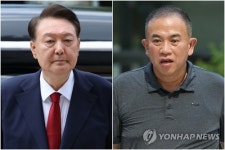 [속보] 김건희특검, 윤석열·명태균 기소…여론조사 불법 수수 혐의