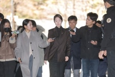 '1억 공천헌금 의혹' 강선우 구속심사 출석 