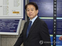 검찰, 노웅래 항소심 징역 4년 구형…1심은 무죄