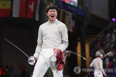 오상욱 등 펜싱 대표팀, 아시안게임 앞두고 '세계선수권 금메달' 정조준