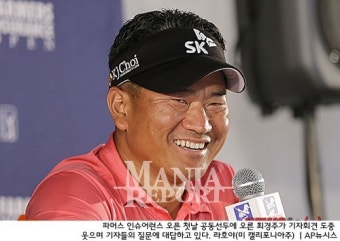 최경주 파머스 인슈어런스 첫날 공동선두
