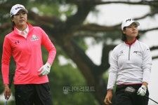 [포토] 이정민과 조정민 정민이끼리의 1:1 대결