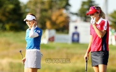 [포토] 유소연 렉시 톰슨과 이번대회 마지막 승부