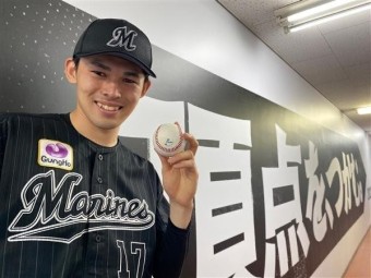 일본 '괴물 투수' 롯데 사사키, 28년 만에 퍼펙트…9이닝 동안 27명 타자 상대 19탈삼진