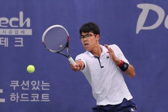 [photo] 정현, 부산오픈 챌린저 테니스대회 8강진출