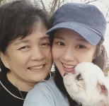 [Selfie ★] 우리, 똑 닮았죠?…장나라, 붕어빵 모녀