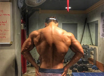 모두가 놀란 근육…김종국, 보디빌더급 몸매