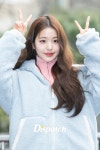 [현장포토] 원영 은행장 안녕...장원영, 마지막 MC 출근길