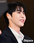 [현장포토] 당기면, 설렘가득…도영, 힐링 꽃미소