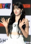 [현장포토] 미소에 사르르…윤, 매력 보조개