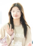 [현장포토] 미소에 반해…·예지, 안경쓴 고양이