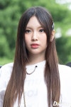 뉴진스 혜인, 컴백 활동 불참…발등 미세 골절, 회복 집중