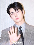 우신자미장 | [현장포토] "은.우.홀.릭"…차은우, 마성의 눈맞춤