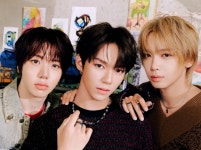 아홉, 첫 컴백 카운트다운…동화 피노키오 이야기