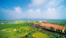 처음 만나는 골프 코스, 현대솔라고CC