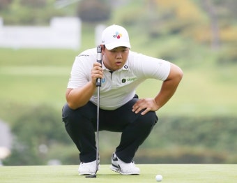 제네시스 대상·상금 1위 김주형, 3주 만의 대회 첫날 8언더파 '맹타'