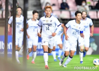 [포토] 결승골 기록하고 기뻐하는 울산 이동경
