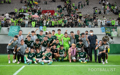 [포토] 팬들과 승리를 기뻐하는 전북