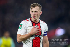 첼시 무너뜨린 워드프라우스, 베컴 기록 경신 임박