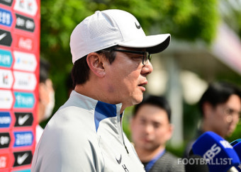[포토] '차출 협조 K리그 팀들에 감사' 황선홍 감독