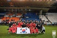 [U20 종합] 3위 프랑스-일본, 골득실로 16강 좌절... 한국은 무패로 조별리그 통과