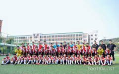 [포토] 경신중 선수들과 기념촬영하는 잠브로타, 오도, 세자르