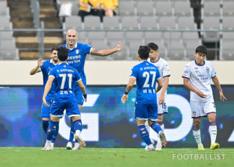[케리뷰] '리그 3위 도약' 수원, 전남 2-1로 잡고 변성환 체제 첫 2연승 '선두권 진입'