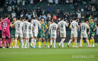 [포토] 대구에게 3-1 승리 거두며 다이렉트 강등 피한 전북