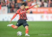 [포토] 유인수의 크로스