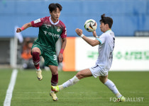 3부→1부 신화 쓴 대전 이정택, 푸마와 함께 제주제일고 후배들에게 용품 기부