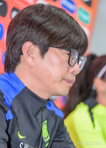 [포토] '콜롬비아전 공식 기자회견' 신상우 감독