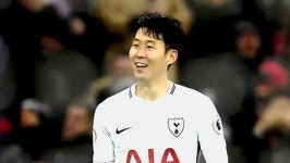 손흥민, 3경기 연속골·도움 '펄펄'…토트넘 대승 견인
