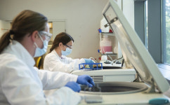 우연이 만든 백신의 기적…보관·유통 등 상대적으로 쉬워