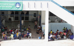 공중화장실 회전문 만졌다가 860명 감염, 태국서 무슨 일이?