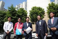 [단독] 국민의힘, 영구임대 중계주공 1단지 방문…노후공공임대 재탄생 1호 되나