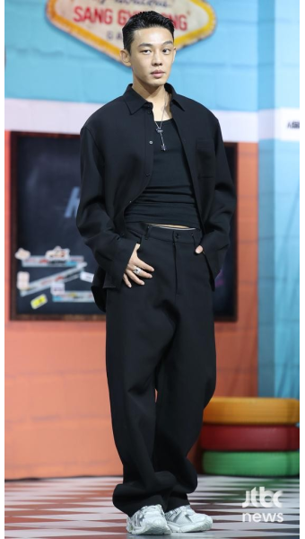유아인 프로포폴 의혹에 넷플릭스 발 동동